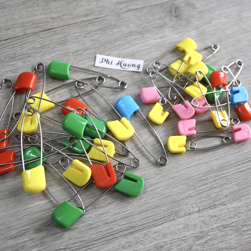 2 cái kim băng an toàn 4cm - 5cm nhiều màu sắc