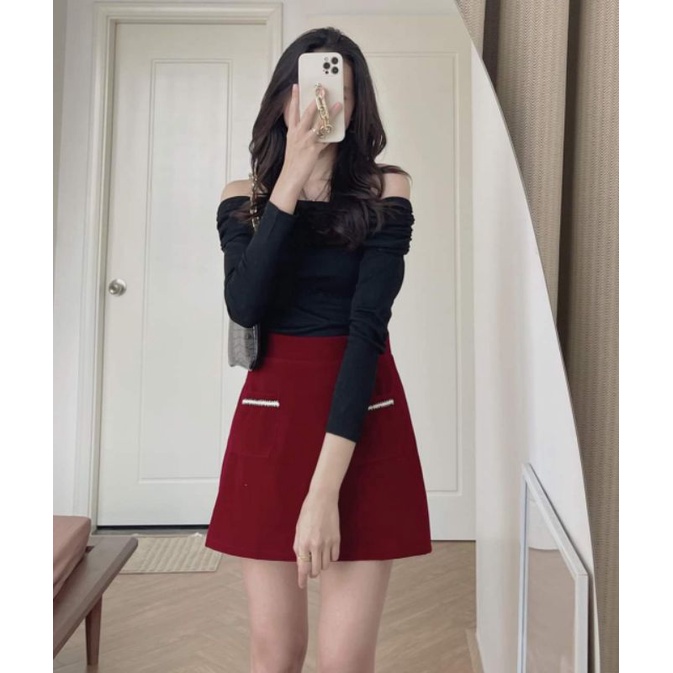 Set chân váy nhung kèm áo thun trễ vai dài tay