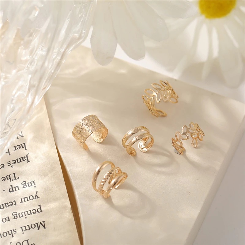 Set 1 / 5 Khuyên Kẹp Sụn Tai Hình Ốc Sên / Chú Ếch Không Xỏ Lỗ Phong Cách Punk Thời Trang Cho Nữ