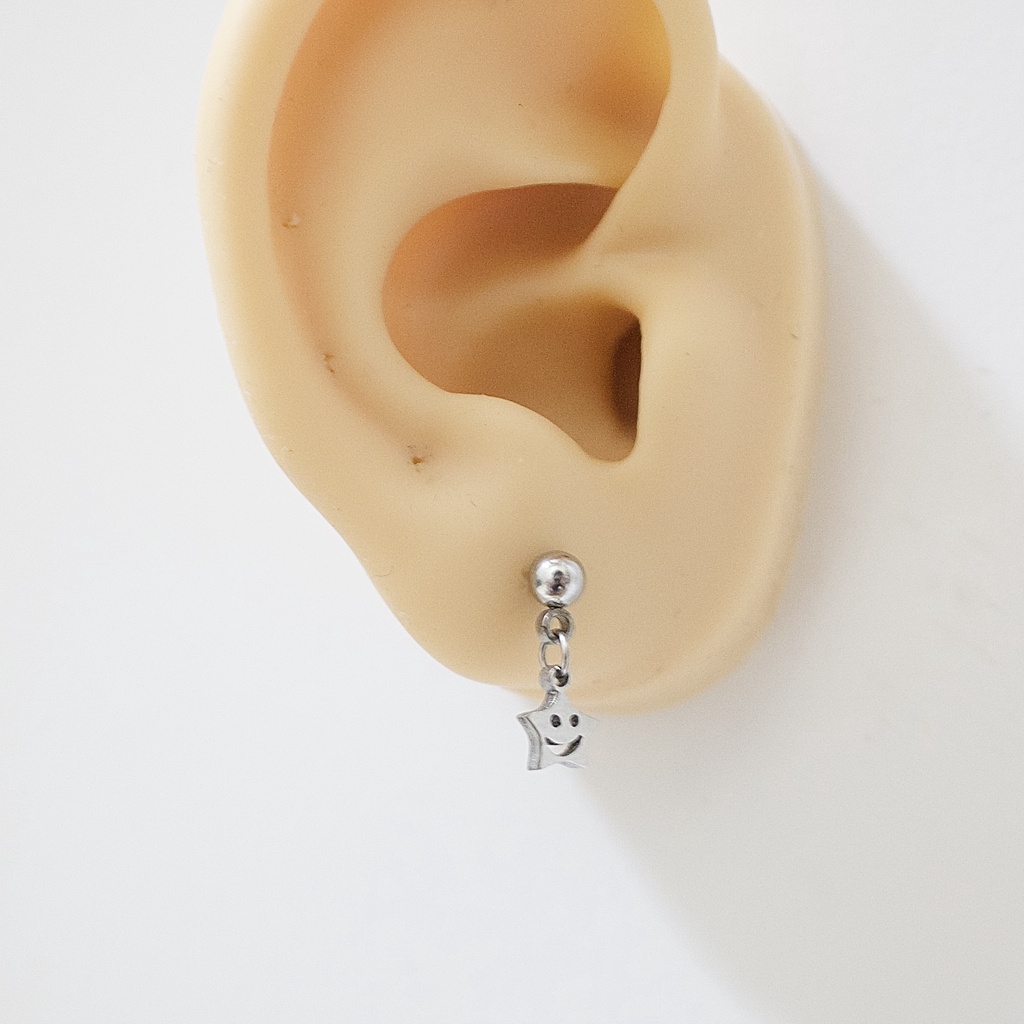 [1 Chiếc] Khuyên Tai Titan Unisex Có Charm Ngôi Sao Cười Bi Tròn Không Gỉ Sét Không Ngứa Bông Tai Julies Box 66