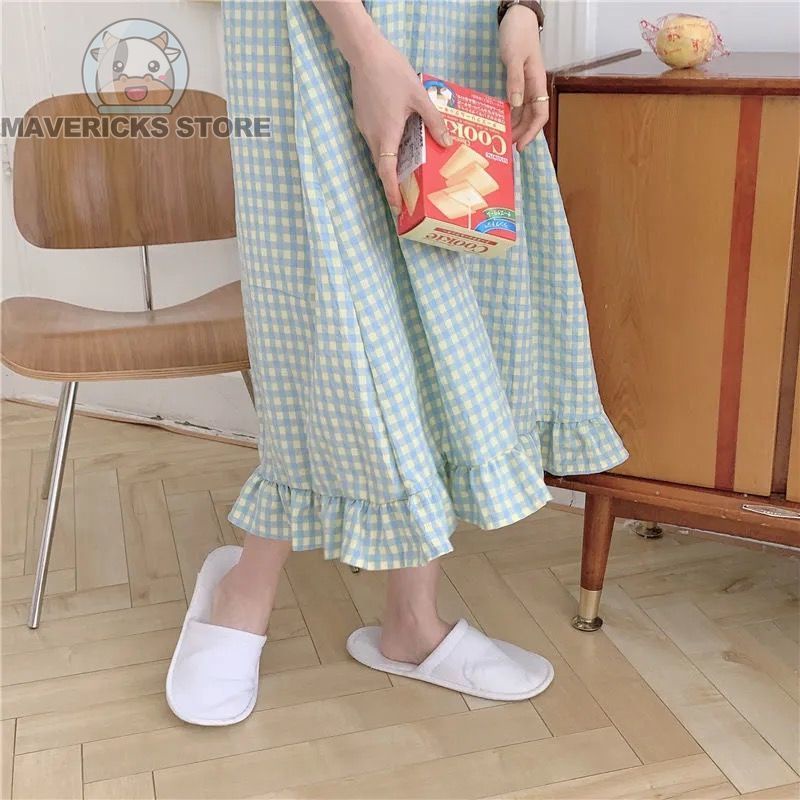 Váy ngủ tay ngắn cổ búp bê kẻ sọc caro màu xanh lá xinh xắn phong cách thời trang Hàn Quốc