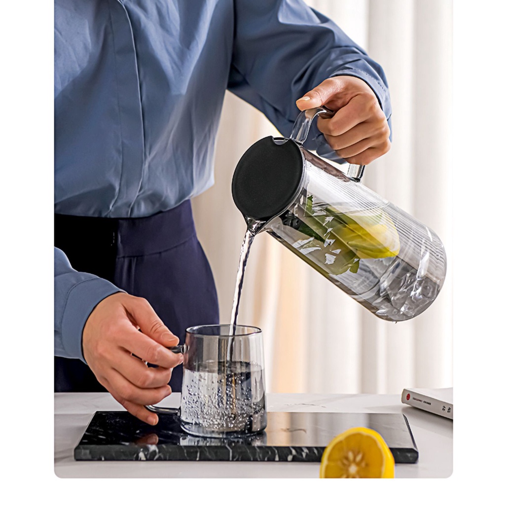 Cốc sinh tố, ly nước thủy tinh màu có quai p/c Bắc Âu - Thủy tinh chịu nhiệt không chì Borosilicate