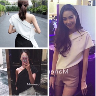 Áo lệch vai xinh miên man mix jeans bó tôn dáng lắm luôn ạ ❤️❤️❤️ (order)