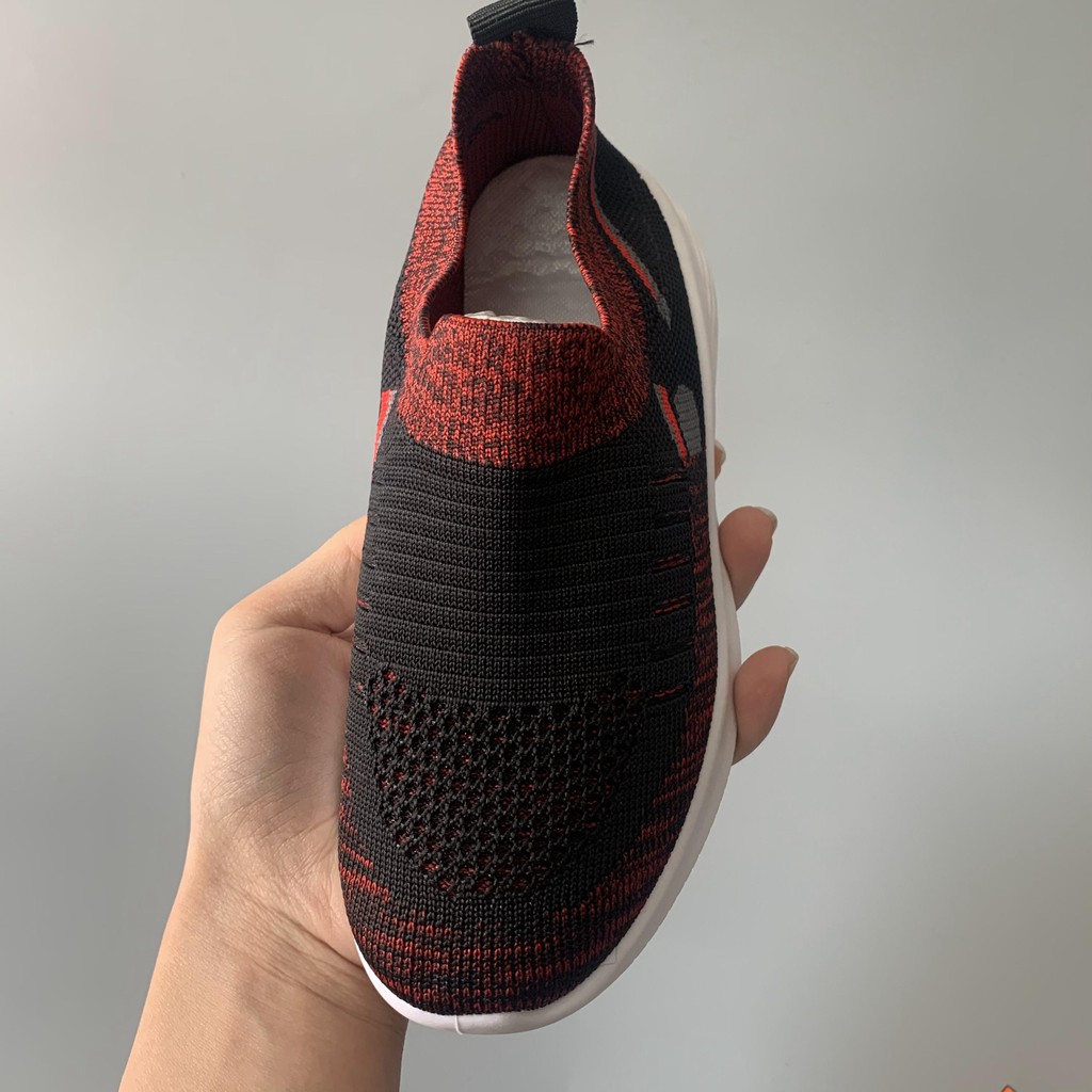 M204  Size 21 đến 38 Giày chun trẻ em siêu mềm màu đen đỏ, đen xanh