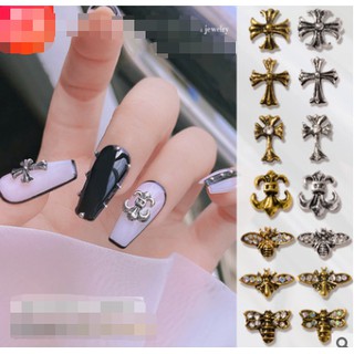 charm thánh giá mới