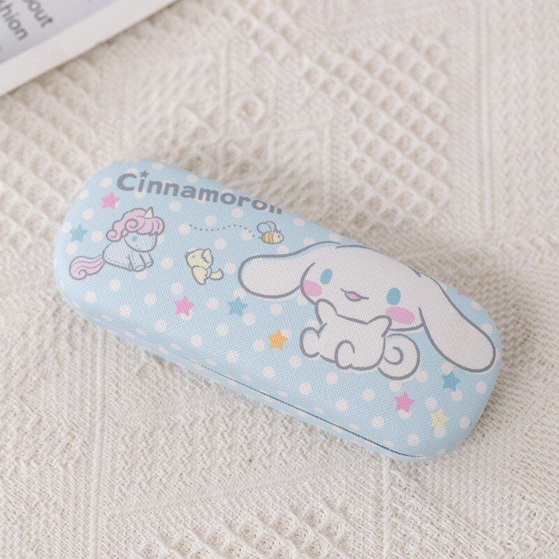 Hộp đựng mắt kính họa tiết hoạt hình Kuromi Cinnamonrols dễ thương