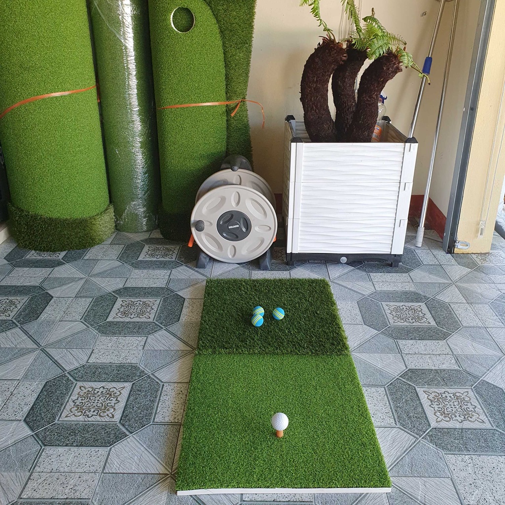 Thảm tập swing Golf gập - 2 mặt cỏ [100cm x 50cm]: Tặng kèm Tee cao su, thiết kế mới gọn nhẹ dễ mang theo.