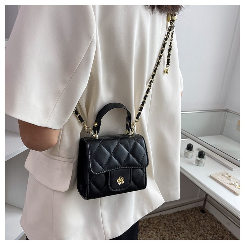 Túi Đeo Chéo mini Hình Thoi Mạ Vàng GYLXB601