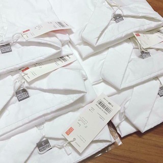 Áo sơ mi trắng nữ