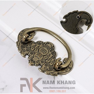 Tay nắm tủ dạng cánh dơi cổ NK101-64C (màu đồng rêu , 2 vít cách 64mm)