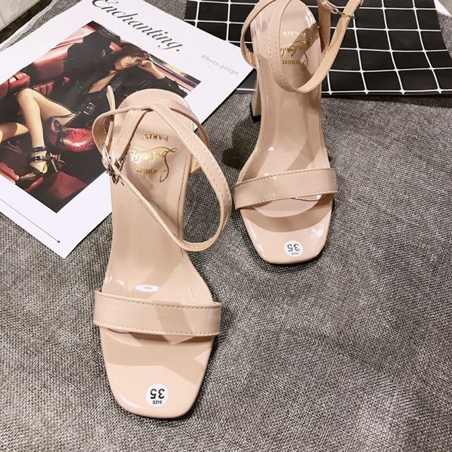 Sandal vnxk cao gót 9p quai ngang da bóng gót loe sang xịn