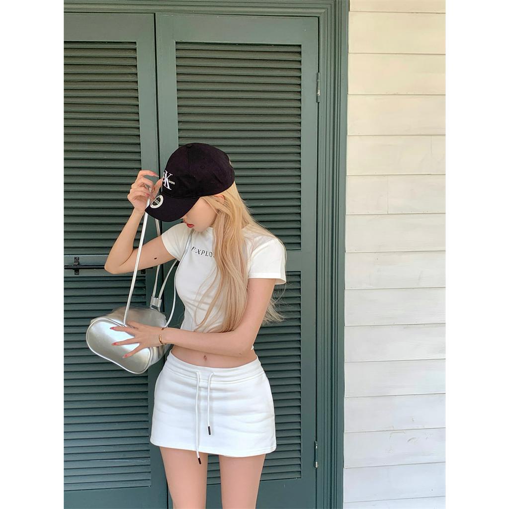 Set Áo Thun Ngắn Tay + Chân Váy Lưng Cao Thời Trang Hàn Cho Nữ