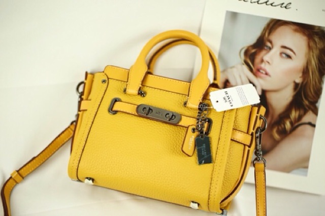 TÚI COACH SWAGGER SIZE 20
