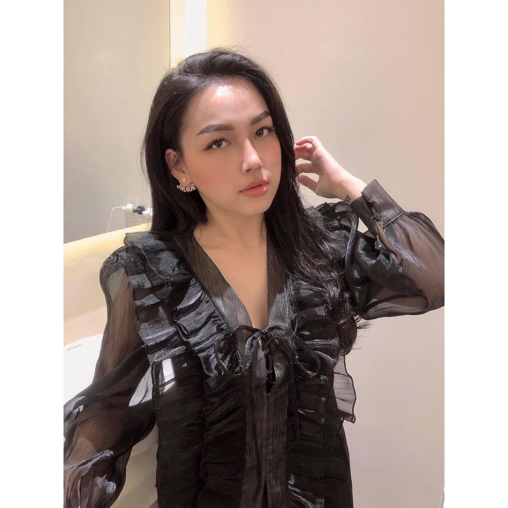 Khuyên tai ong chữ sang chảnh JD287