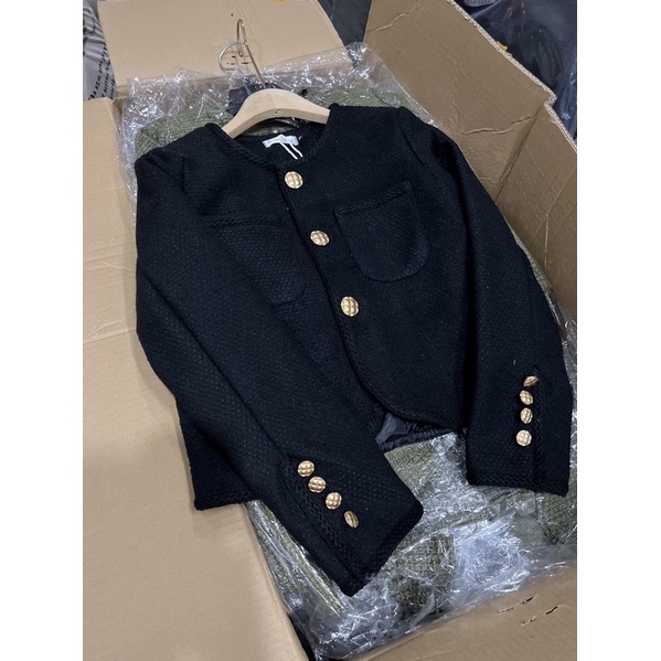 Áo khoác dạ tweed đen 2 lớp viền dây cúc đồng sang chảnh