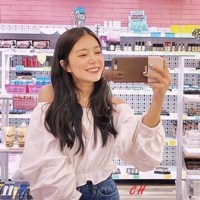 Áo trễ vai chun tay gấu C&amp;H