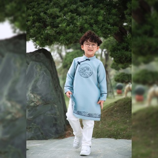 [25.6 GIẢM 40K ĐƠN 299K] Áo dài cho bé trai ILABY họa thiết thêu sóng nước [IB0811]