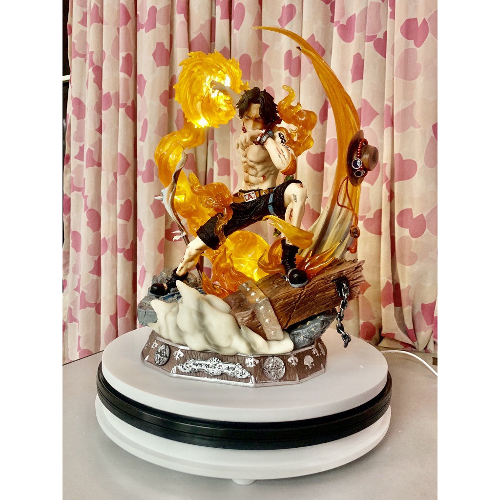 Mô hình One Piece Ace hỏa quyền cao 42cm kèm hiệu ứng siêu đẹp có led điều khiển