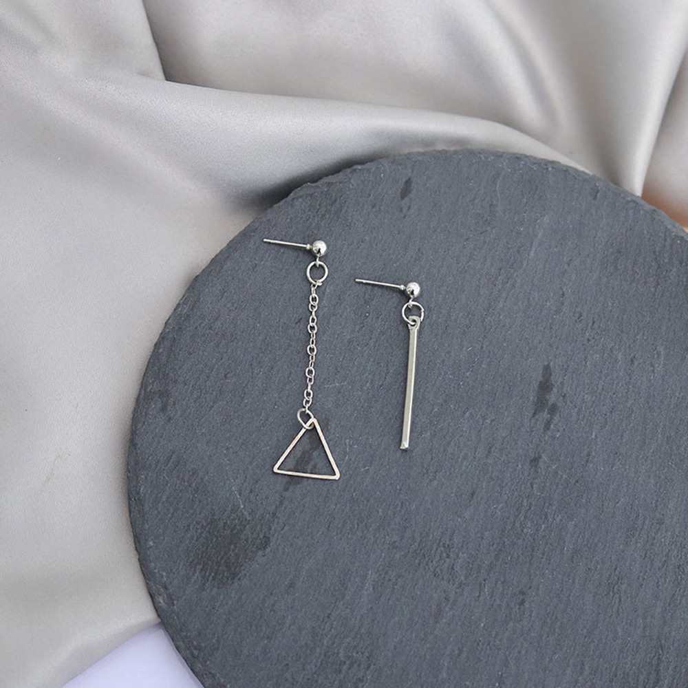 Khuyên tai màu bạc tua rua phong cách hình học bất đối xứng kiểu Hàn Quốc dành cho nữ