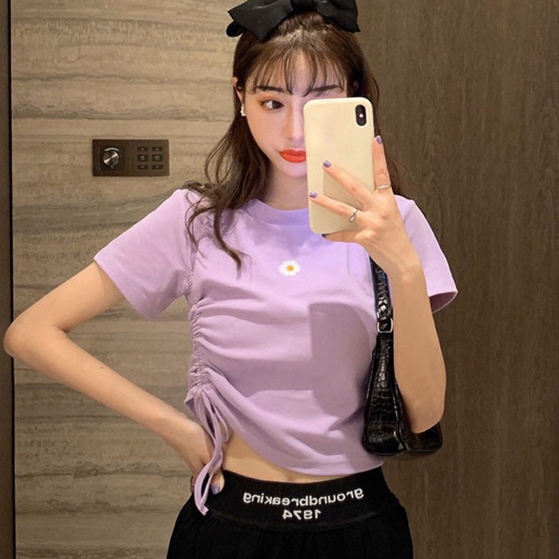 Áo Thun Ngắn Tay Phối Dây Rút Họa Tiết Hoa Cúc Nhỏ Xinh Ôm Dáng Thời Trang Cho Nữ