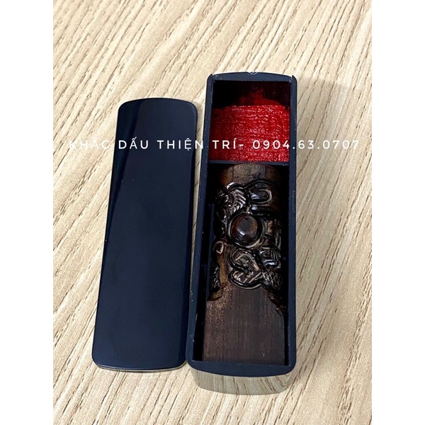 Các mẫu dấu nhựa hình linh vật, làm dấu cá nhân , dấu thư pháp rất độc đáo, 2 cm , cao 6,8cm khắc nội dung theo yêu cầu