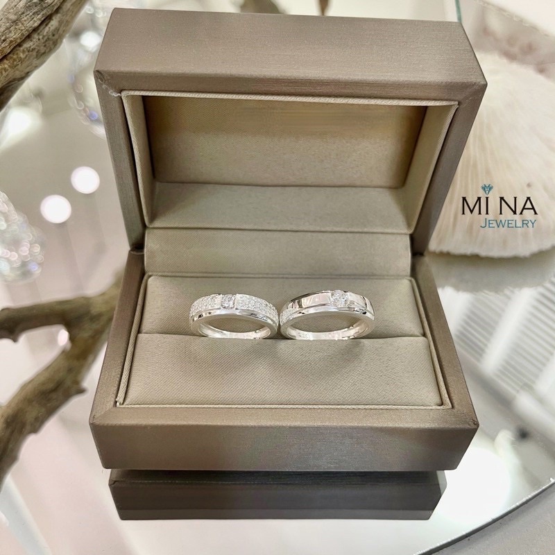 Nhẫn đôi , nhẫn cặp bạc khắc tên đính đá nam nữ NC08 - Cam kết chuẩn bạc