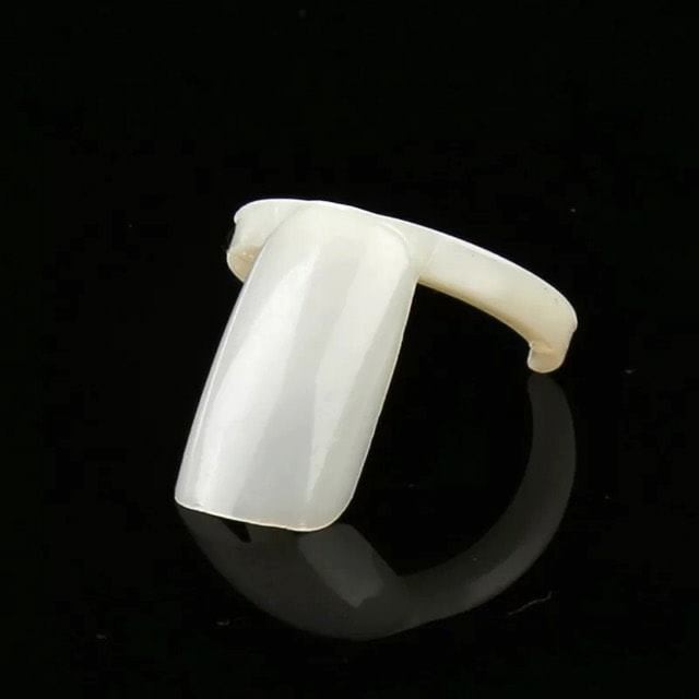 Nhẫn cài cổ chai