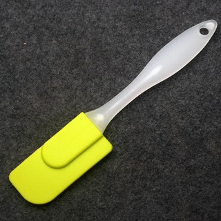 SPATULA VÉT BỘT SILICONE CÁN NHỰA