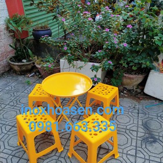 Bàn ghế nhựa trà chanh