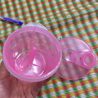 Hộp chia sữa/ chia thuốc 3 ngăn