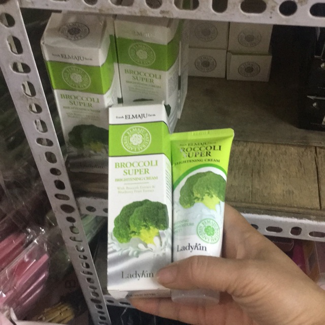 Kem bông cải xanh