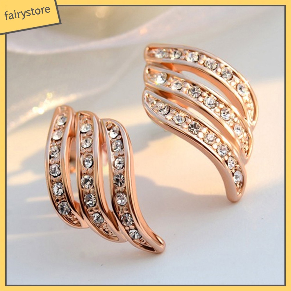 Khuyên Tai Nữ Trang Tạo Hình Độc Đáo