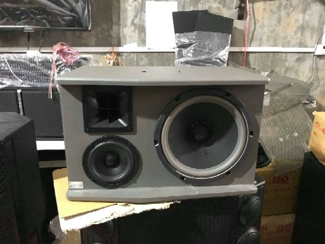 Loa jbl ki 510