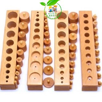 Trụ có núm Montessori (Cylinder blocks)