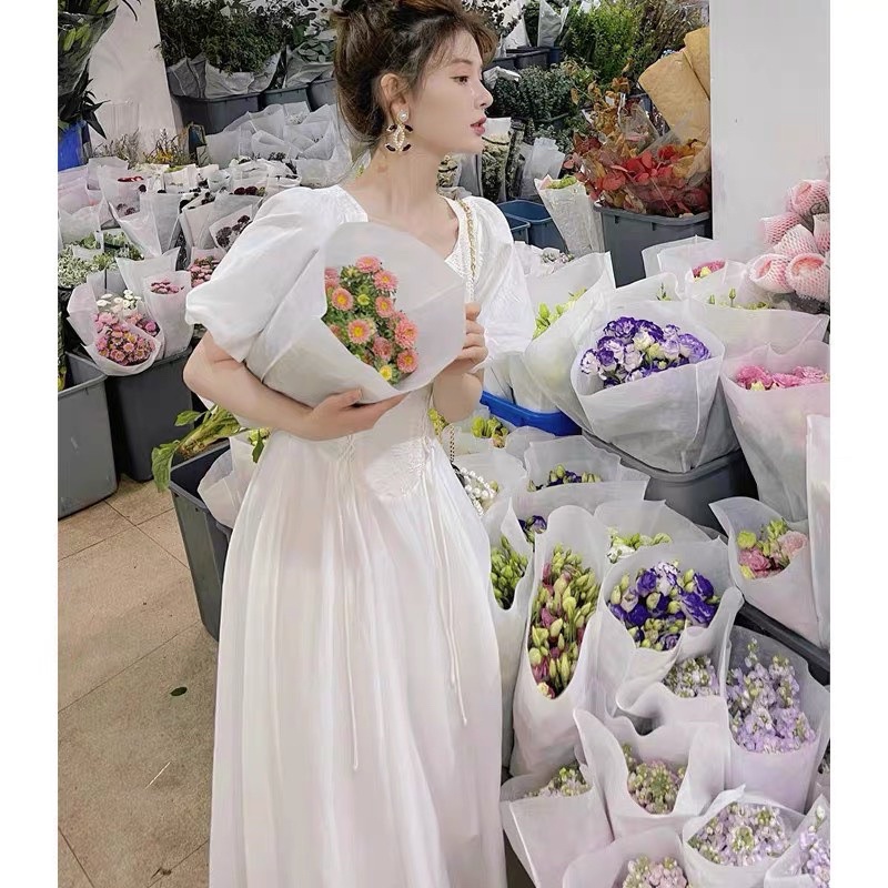 ĐẦM MIDI HOA ẨN CỔ V ĐAN 2 BÊN EO TAY BỒNG