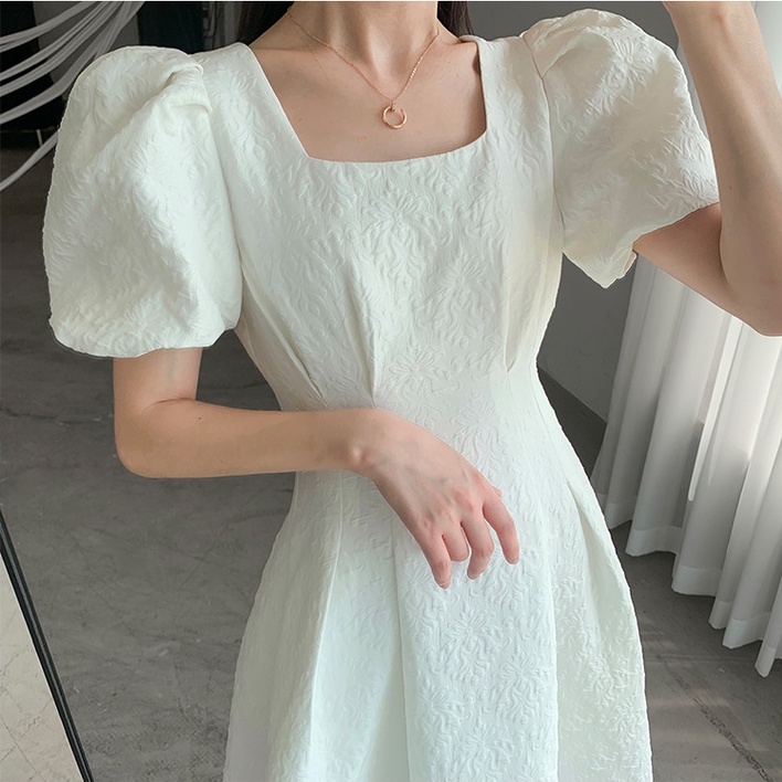 Váy Nữ Đầm Cổ Vuông Tay Phồng Thanh Lịch Tiểu Thư Màu Trắng Phong Cách Vintage Pháp