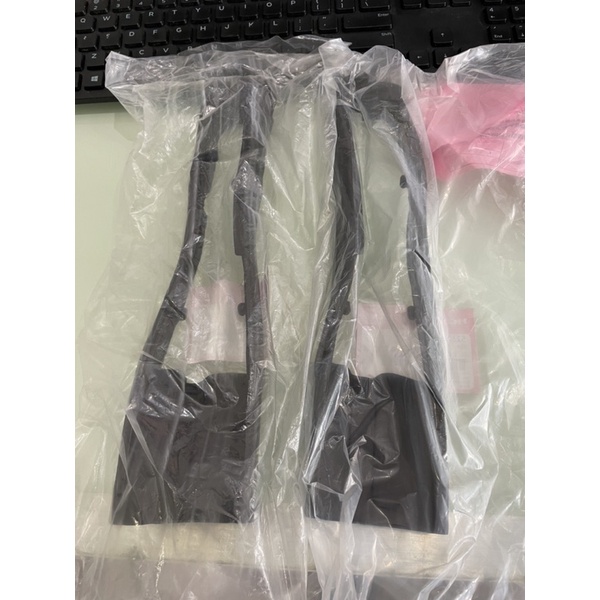 Đệm cao su đệm nhựa đỡ xích tải cao su lót càng.cao su lót xích tải winner winner x chính