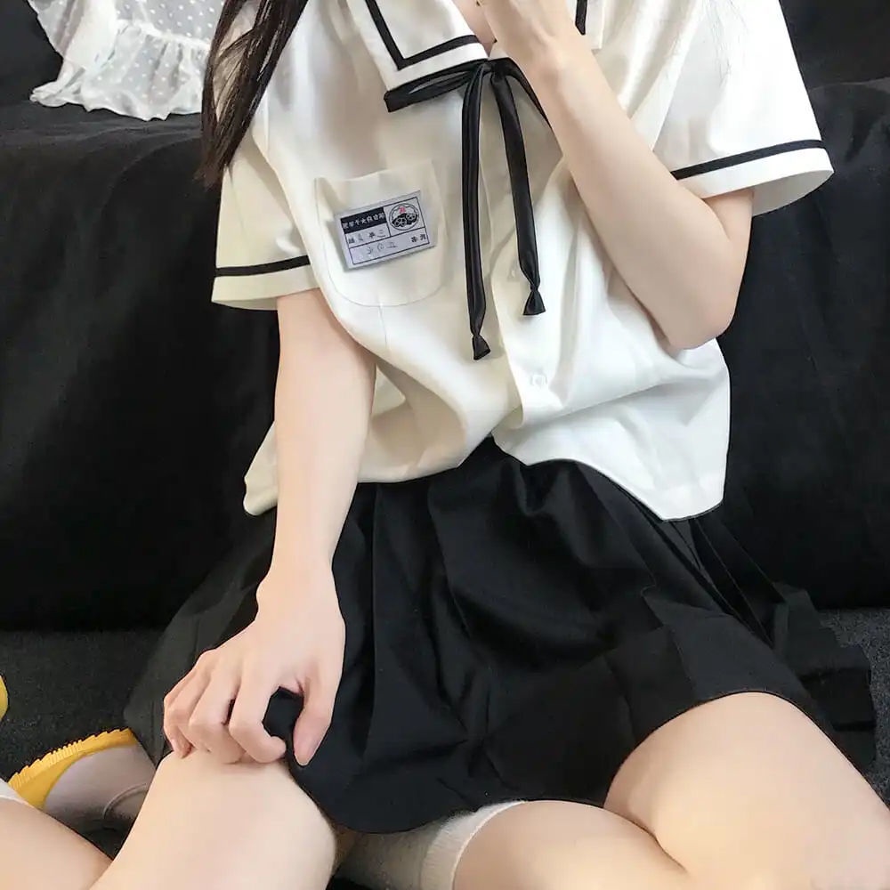 Bộ Đồng Phục Nữ Sinh Nhật Bản Gồm Áo Sơ Mi Tay Ngắn + Chân Váy Ngắn Dễ Thương