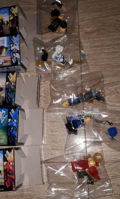 Lắp ráp 1 mini LegoNinja 3031 bằng nhựa ABS rất đẹp