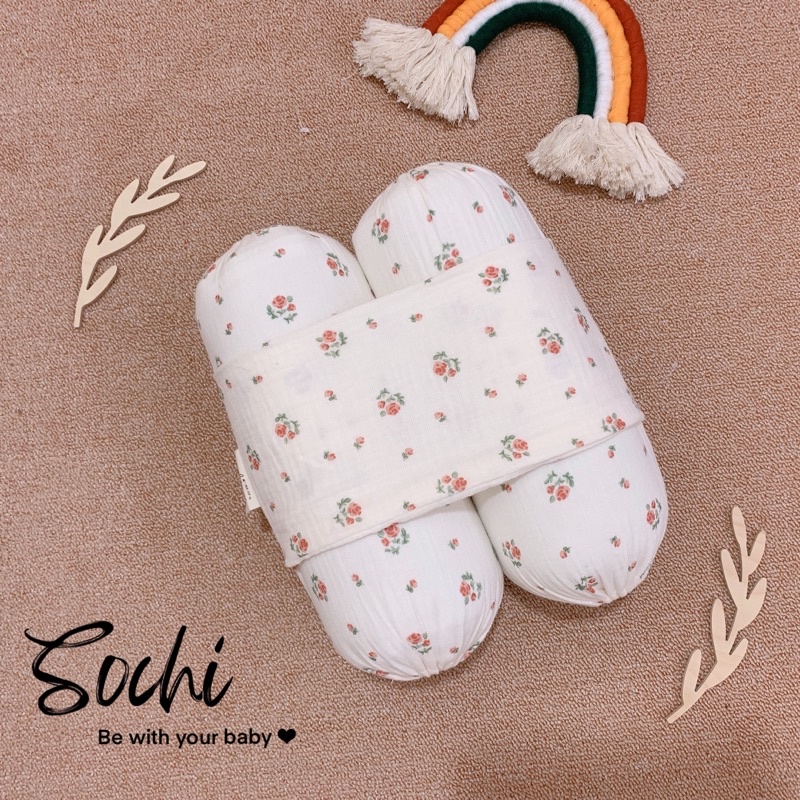 Gối chặn bụng vải xô muslin ruột bông cho bé