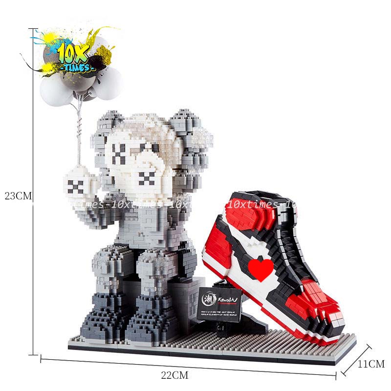 Mô hình lắp ráp ống bút Kwas và giày sneaker có đèn tặng trẻ em bạn trai , decor bàn học 10xtimes