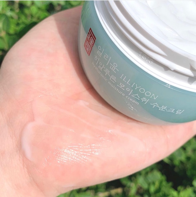 Kem dưỡng ẩm cấp nước ILLIYOON Hyaluronic Moisture Cream | BigBuy360 - bigbuy360.vn