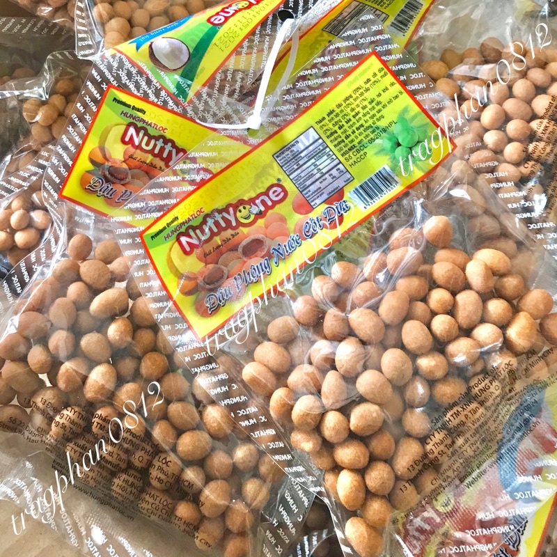 Đậu phộng da cá cốt dừa Nutty One (gói 90g)