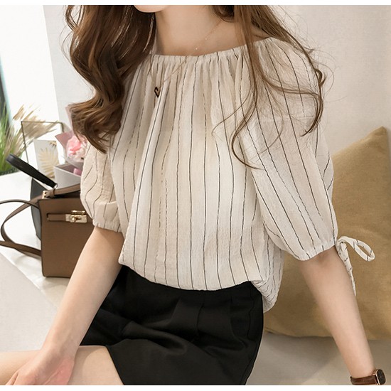 Áo chiffon nữ hở vai nhún bèo xinh xắn