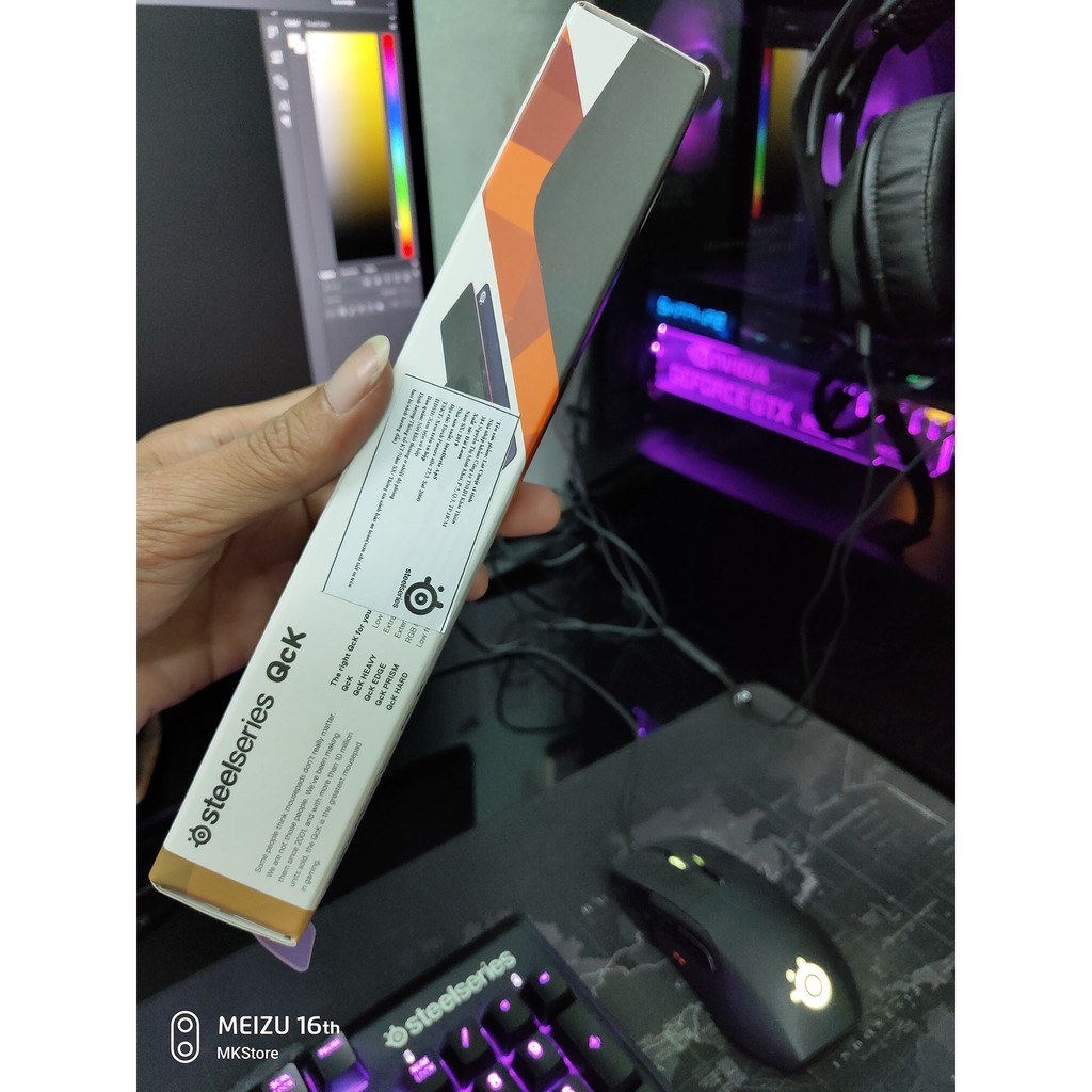 Bàn di chuột SteelSeries QcK Small 250mm x 210mm x 2mm