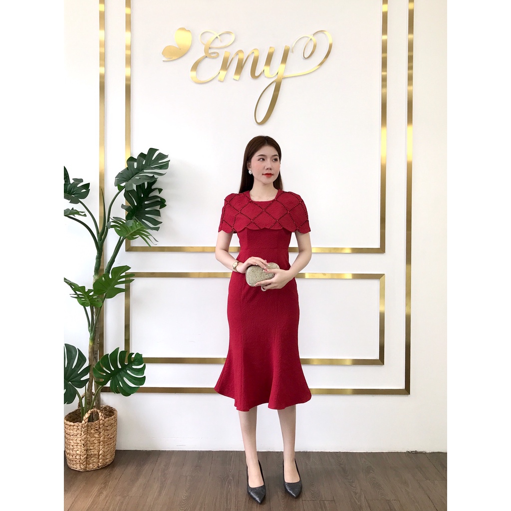Váy EMY EM6603 Body Đỏ Kết Hạt