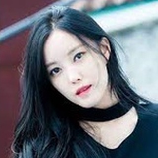 Thuốc nhuộm tóc đen rêu