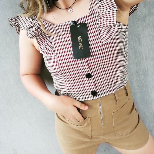 Áo croptop hoạ tiết kẻ ô nhỏ ( ảnh thật mẫu nhà)