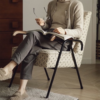 𝐑𝐢𝐜𝐡𝐚𝐫𝐝 𝐑𝐡𝐨𝐦𝐛𝐮𝐬 𝐂𝐡𝐚𝐢𝐫 - Ghế sofa đơn cao cấp