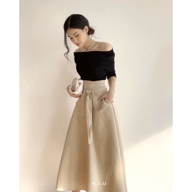 Chân váy midi H.I.U ROOM dáng dài kèm đai thắt, style hàn quốc HIU design 2021. | BigBuy360 - bigbuy360.vn